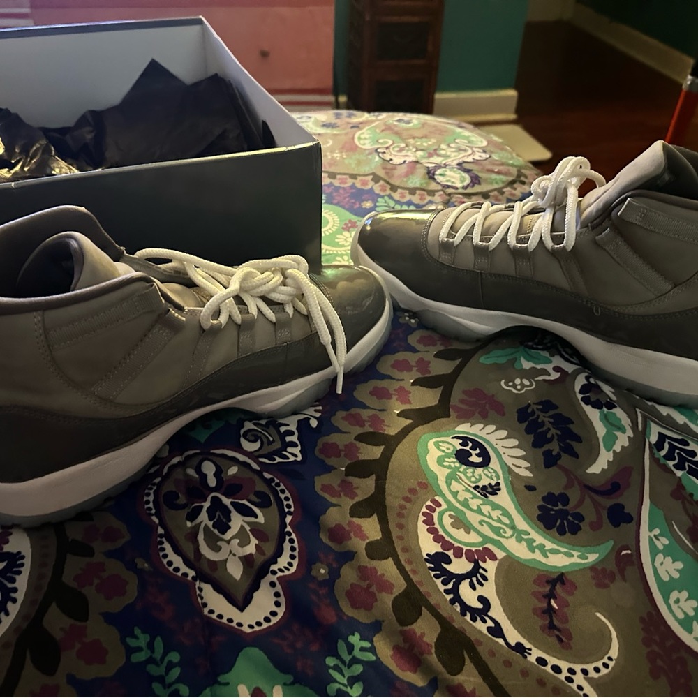 Jordan Gray and White Sneakers Classic Design